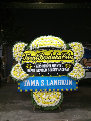 Papan Bunga Duka di Pangururan
