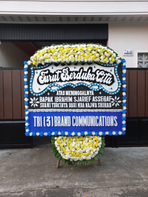 Papan Bunga Duka di Pangururan